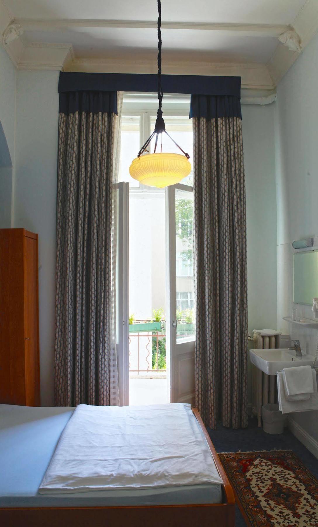 Hotel Pension Fasanenhaus Berlin Ngoại thất bức ảnh